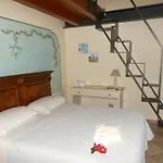 Bed & Breakfast I Fiori Di Marianna 4*