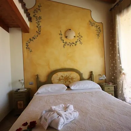 I Fiori Di Marianna Nocleg ze śniadaniem 2*